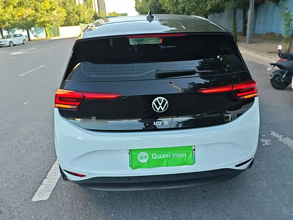 Volkswagen ID.3 — миниатюра 6
