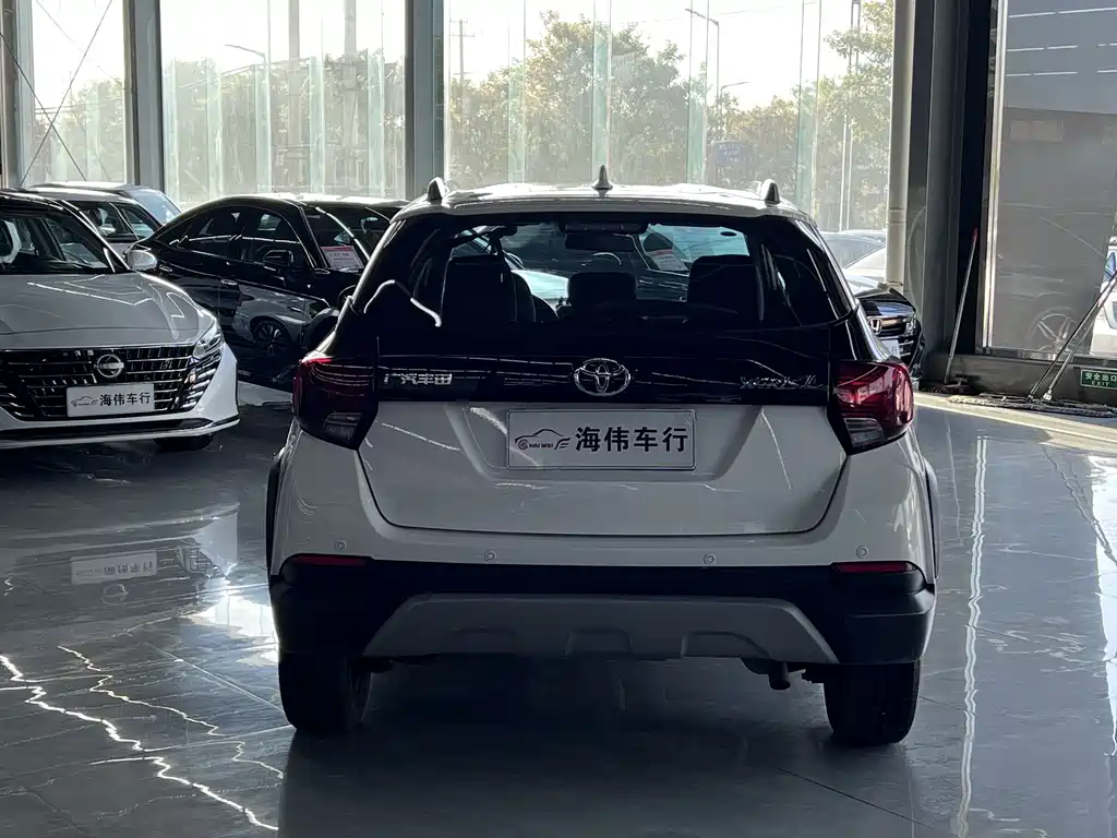 TOYOTA YARIS L ZHIXUAN