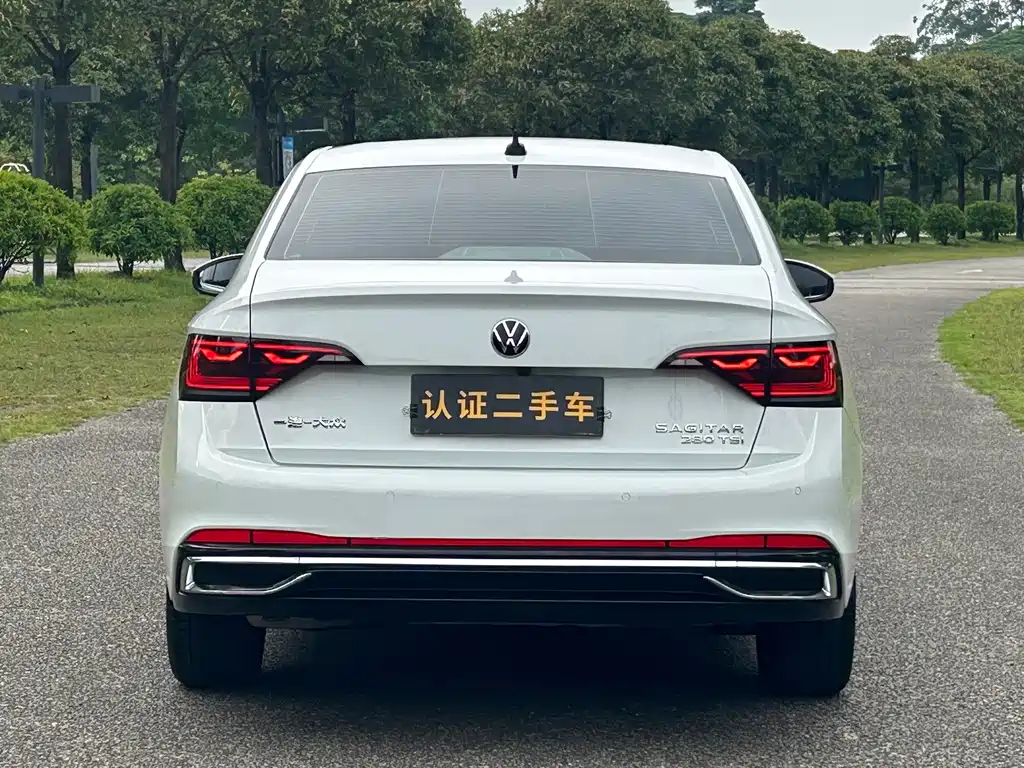 Volkswagen Sagitar — миниатюра 4