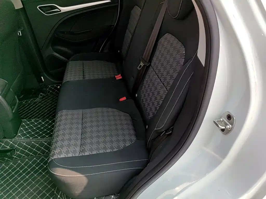 MG ZS — миниатюра 17