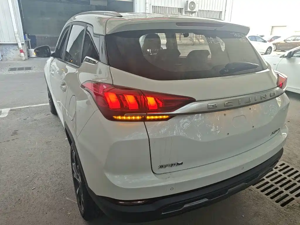 BAIC X3 — миниатюра 5