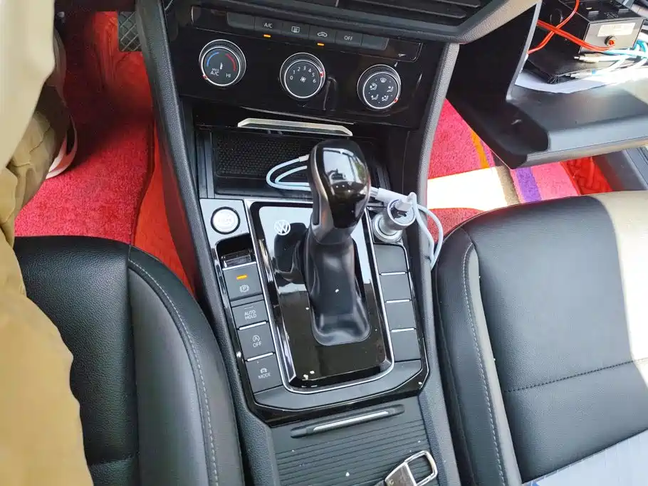 Volkswagen Sagitar — миниатюра 16