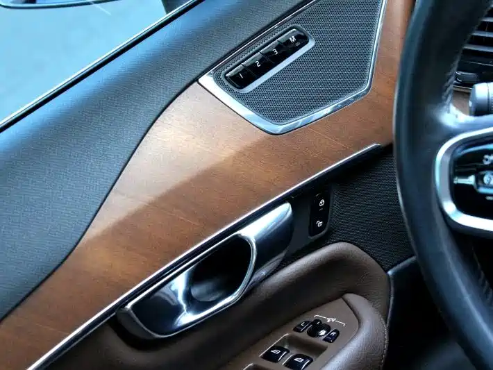 Volvo XC90 — миниатюра 14
