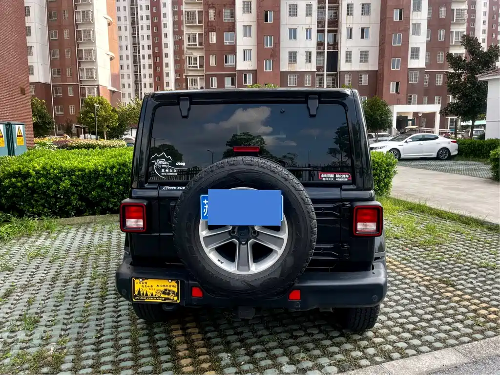Jeep Wrangler — миниатюра 11