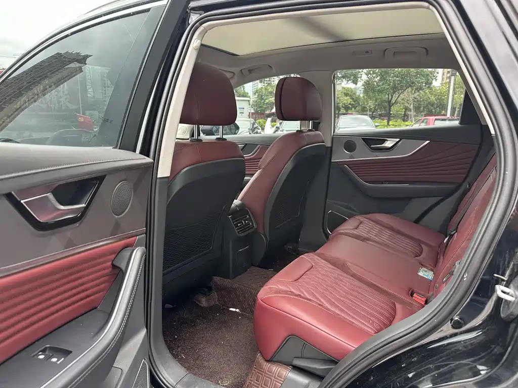 Hongqi Hongqi HS5 — миниатюра 9