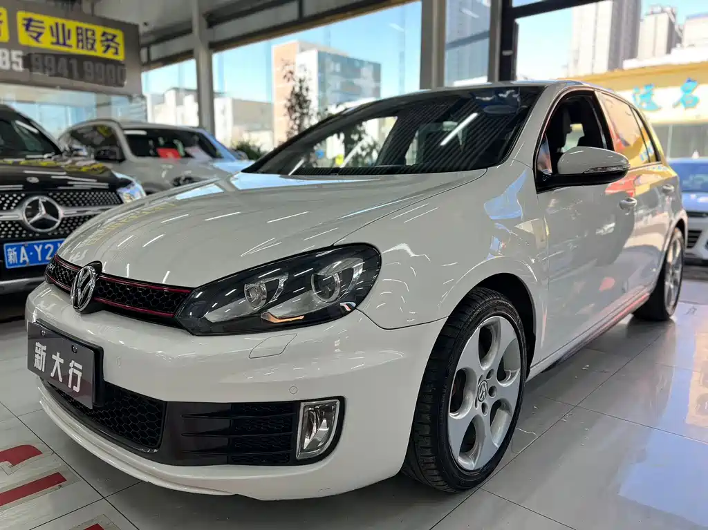 Volkswagen Golf GTI 2010