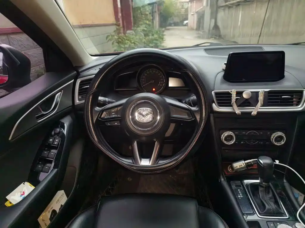 Mazda 3 Axela — миниатюра 6