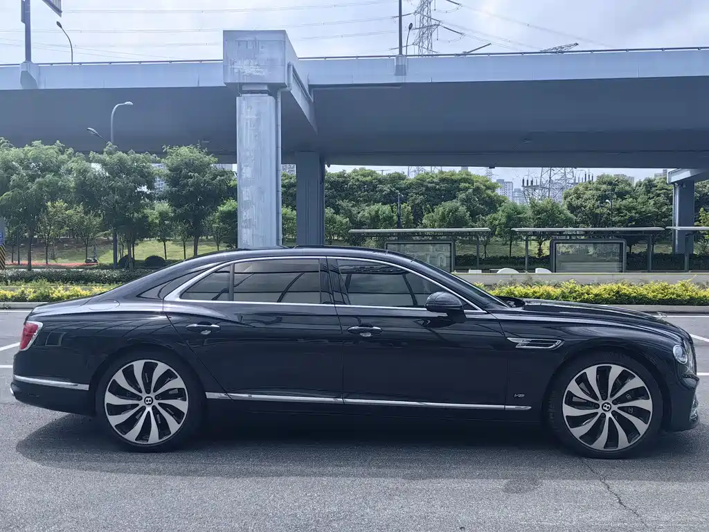 Bentley Flying Spur 2022 4.0T V8 Standard