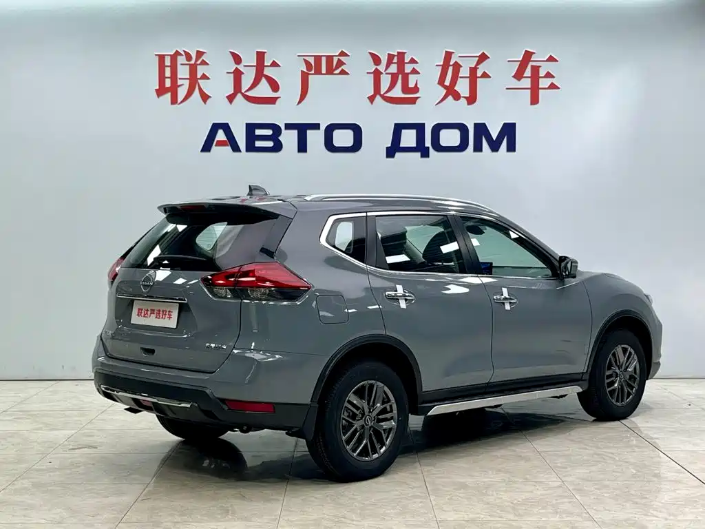 Nissan X-Trail — миниатюра 6