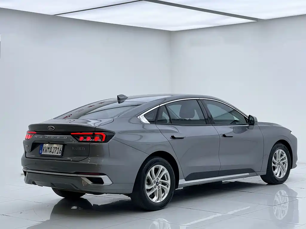 Ford Mondeo 2022 EcoBoost 245 Fashion
