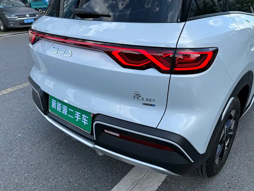 BYD Yuan UP — миниатюра 19