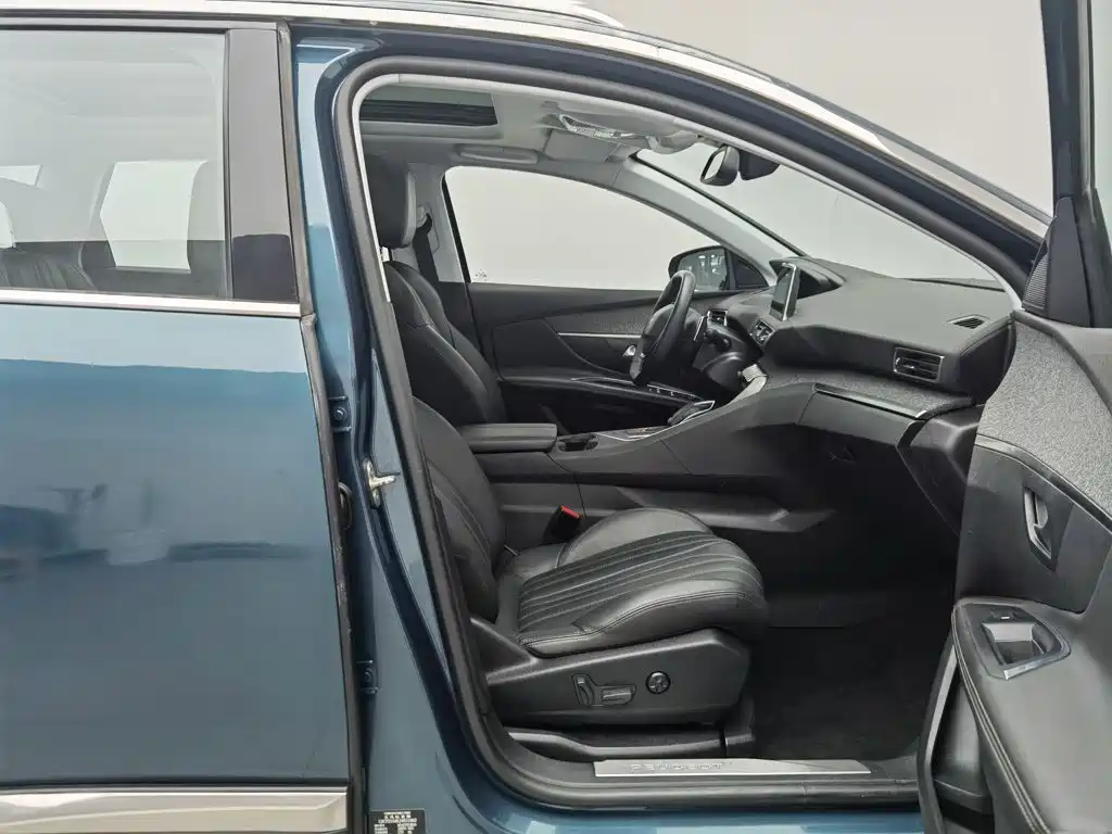 Peugeot 5008 — миниатюра 23