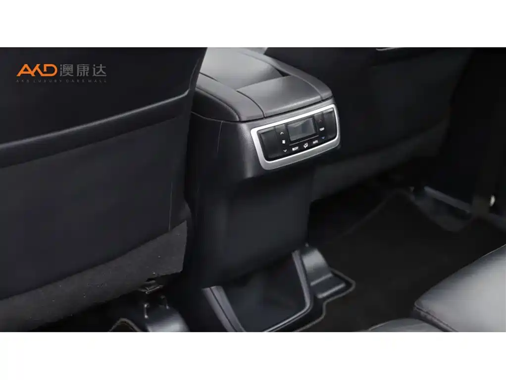 Toyota Highlander — миниатюра 9