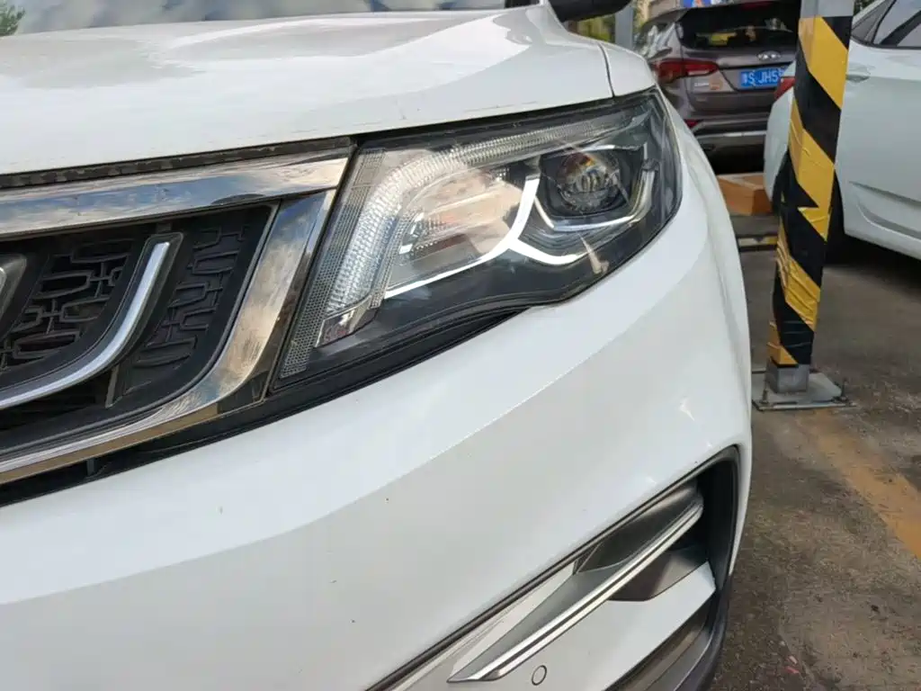 Geely Boyue — миниатюра 24