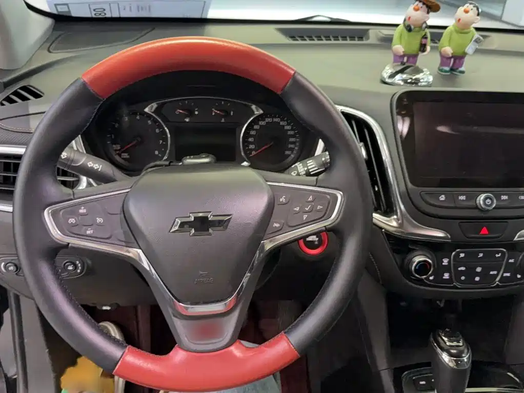 Chevrolet Equinox — миниатюра 15