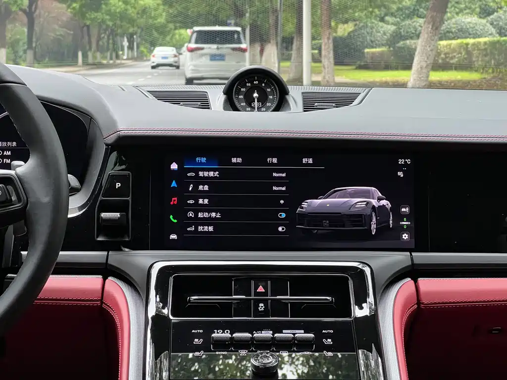 Porsche Panamera — миниатюра 19