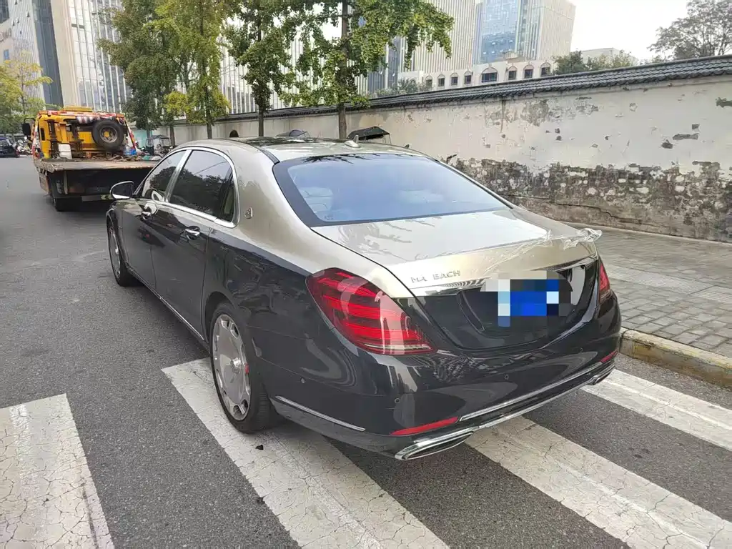 Mercedes-Benz S-Class — миниатюра 8