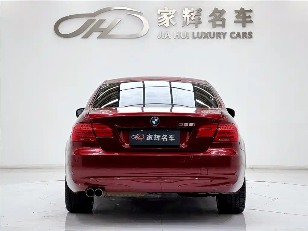 BMW 3 Series 3 2011 320i