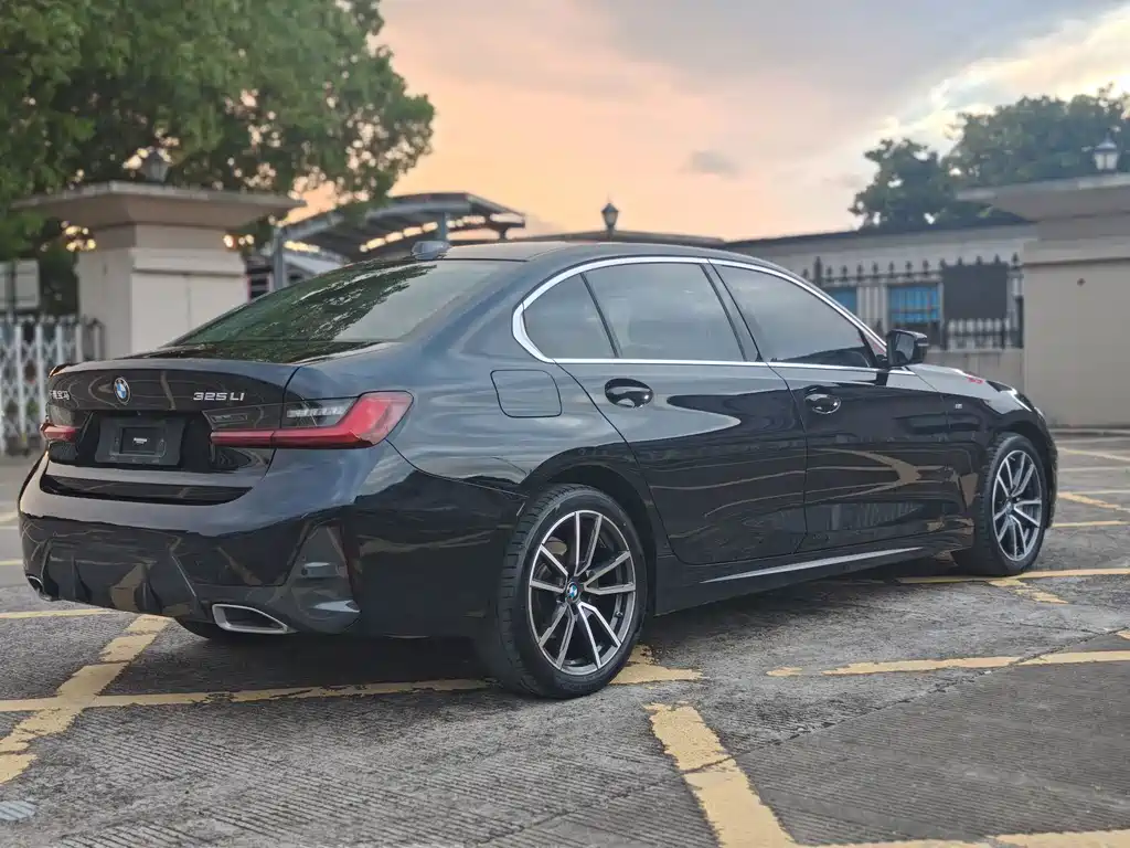BMW 3 Series — миниатюра 10