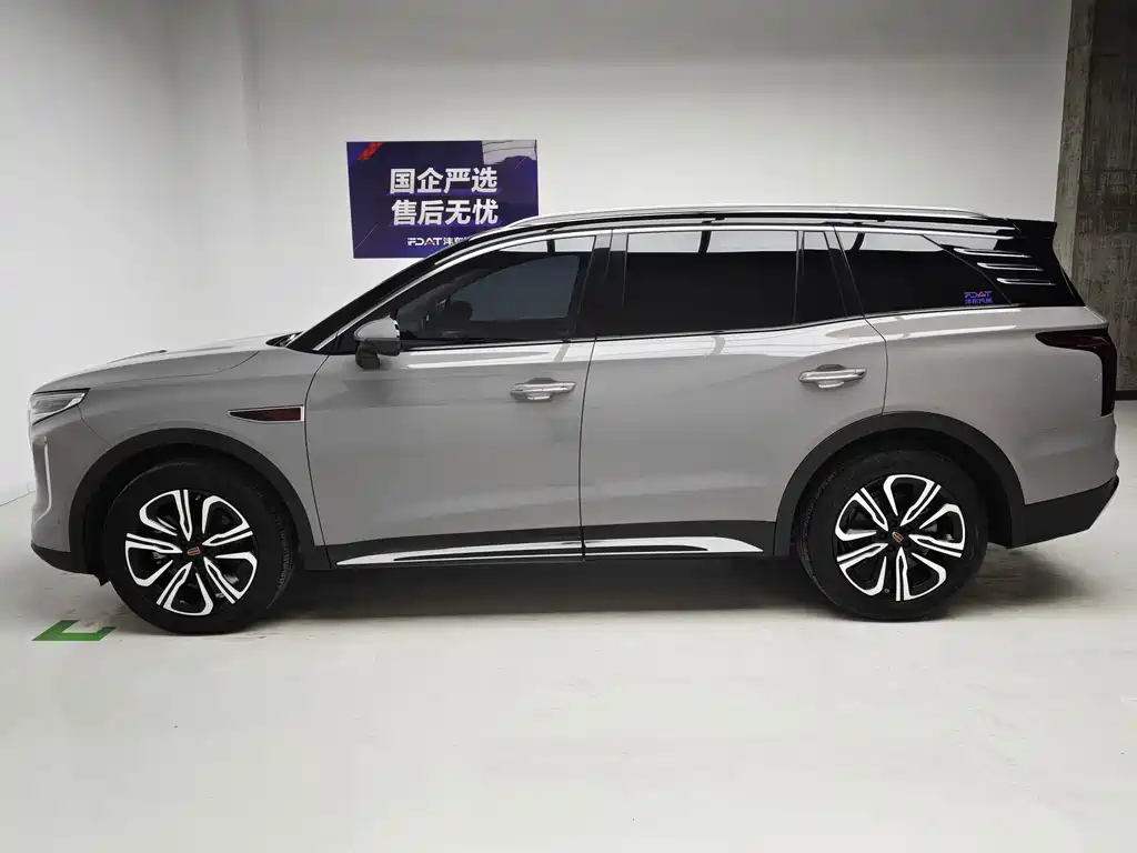 Hongqi Hongqi HS7 — миниатюра 9