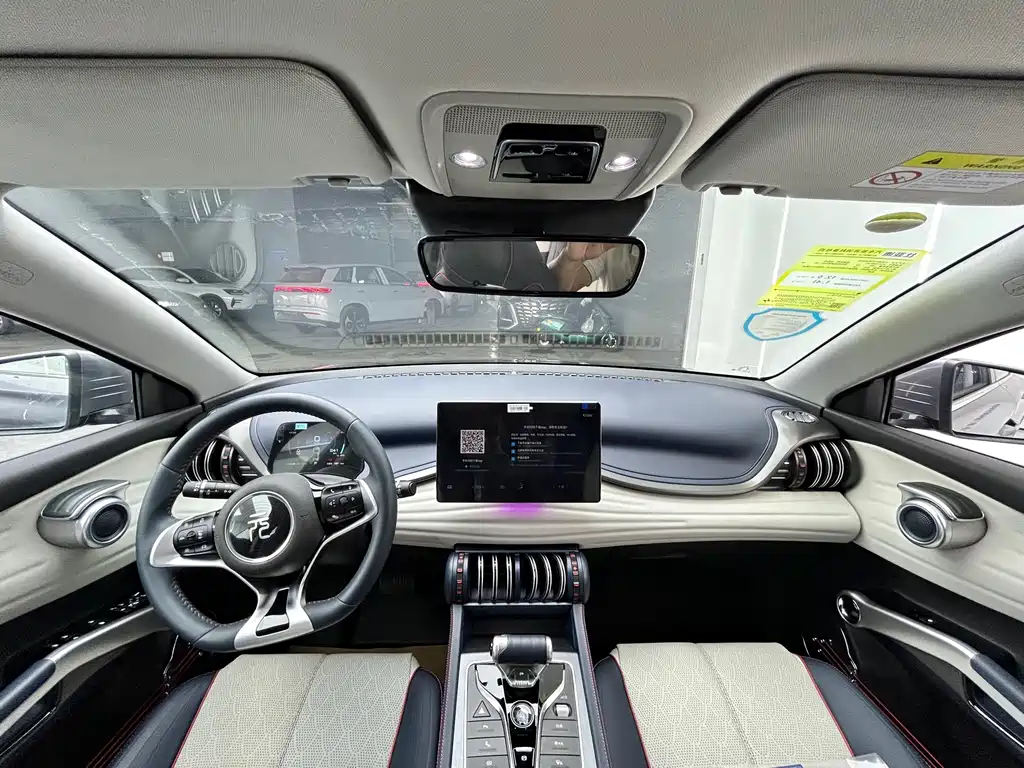 BYD Yuan Plus — миниатюра 5