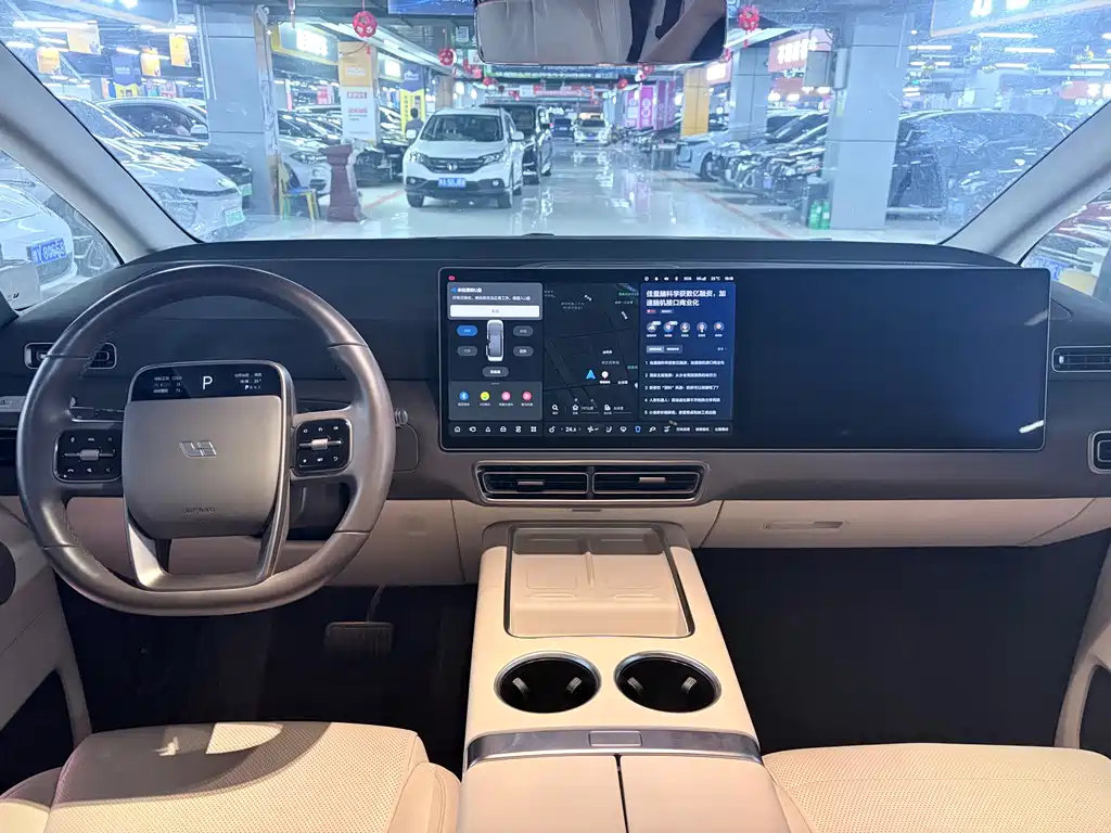 Li Auto Li MEGA — миниатюра 6