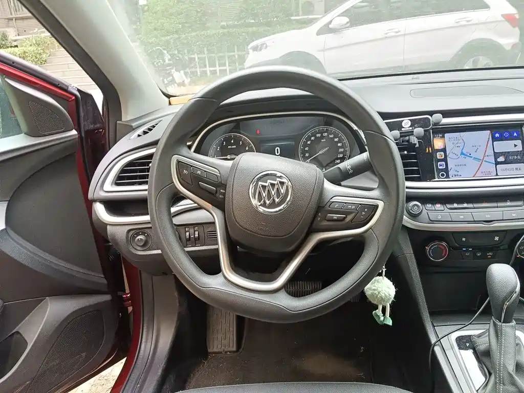 Buick Excelle — миниатюра 11