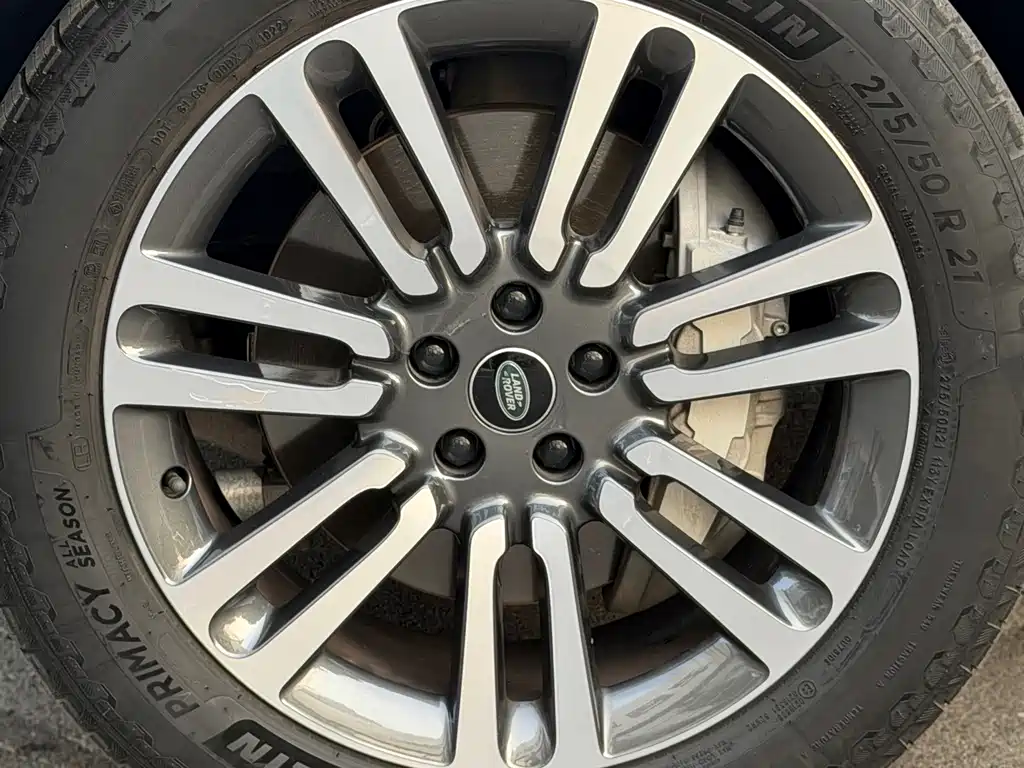 Land Rover Range Rover — миниатюра 6