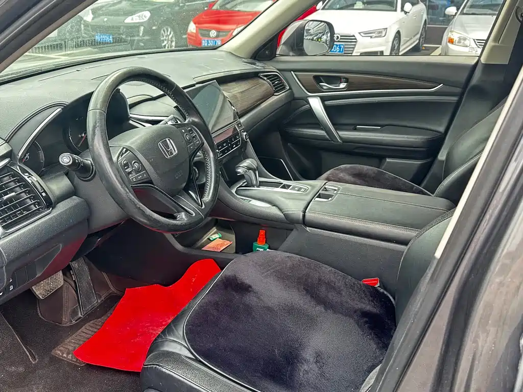 Honda Avancier — миниатюра 9