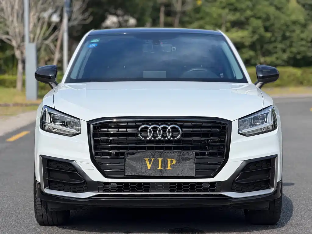 Audi Q2L — миниатюра 2