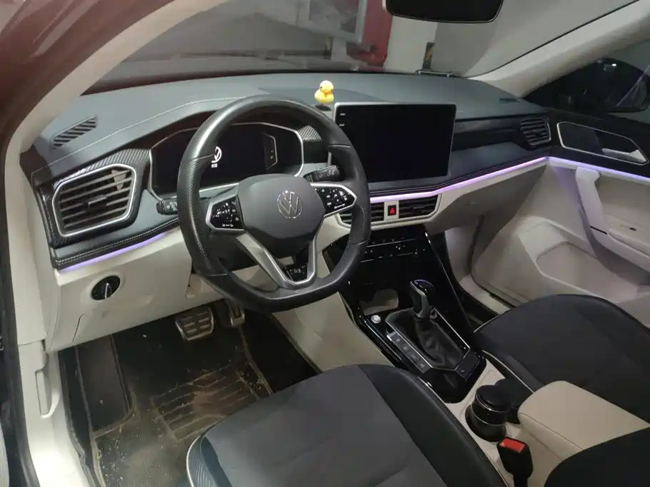 Volkswagen X — миниатюра 12