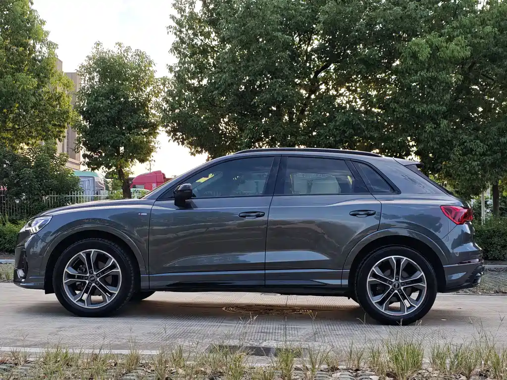 Audi Q3 — миниатюра 8