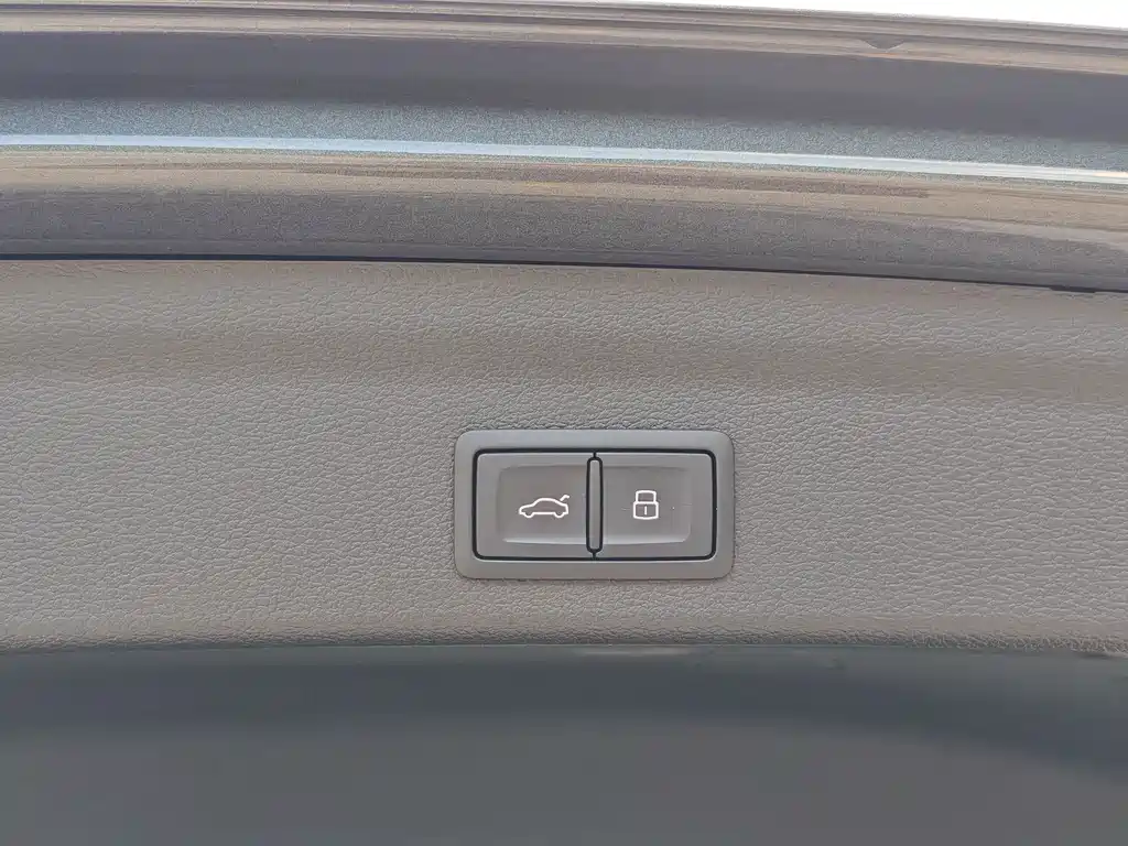 Audi Q3 — миниатюра 13