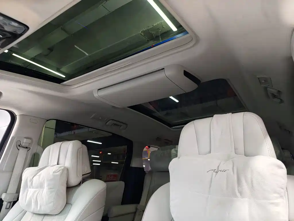 Buick GL8 Hybrid — миниатюра 16