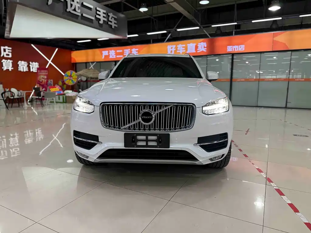 Volvo XC90 2019 T6 7 мест V