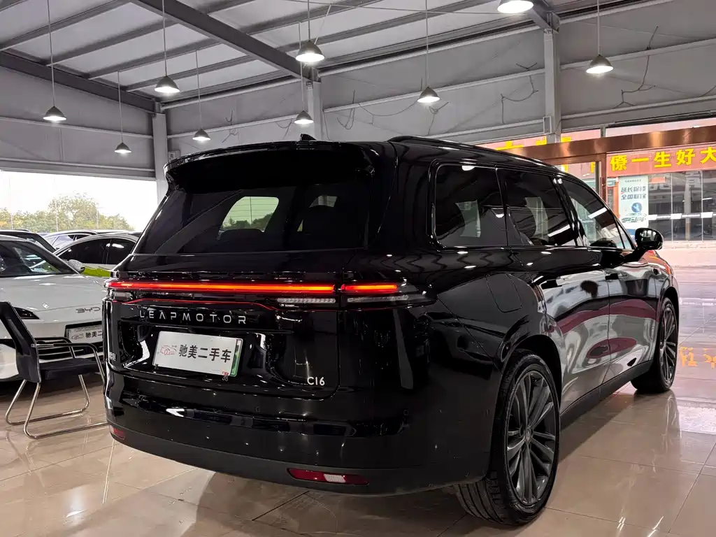 Leapmotor C16 2026 280 6 мест