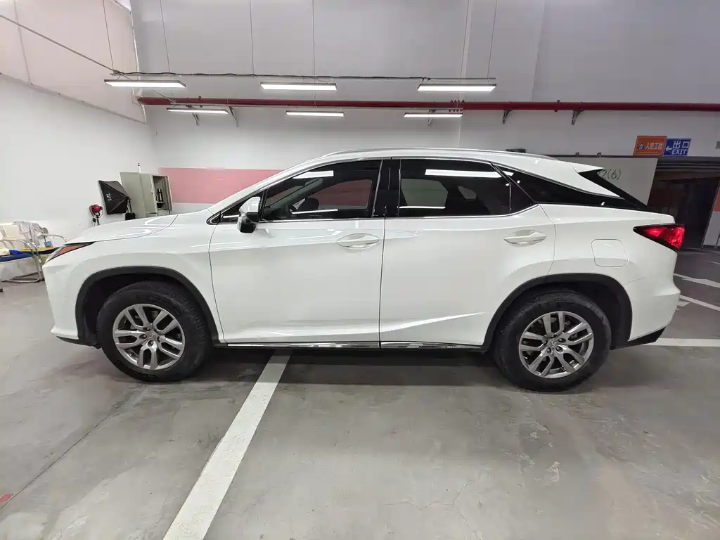 Lexus RX — миниатюра 2