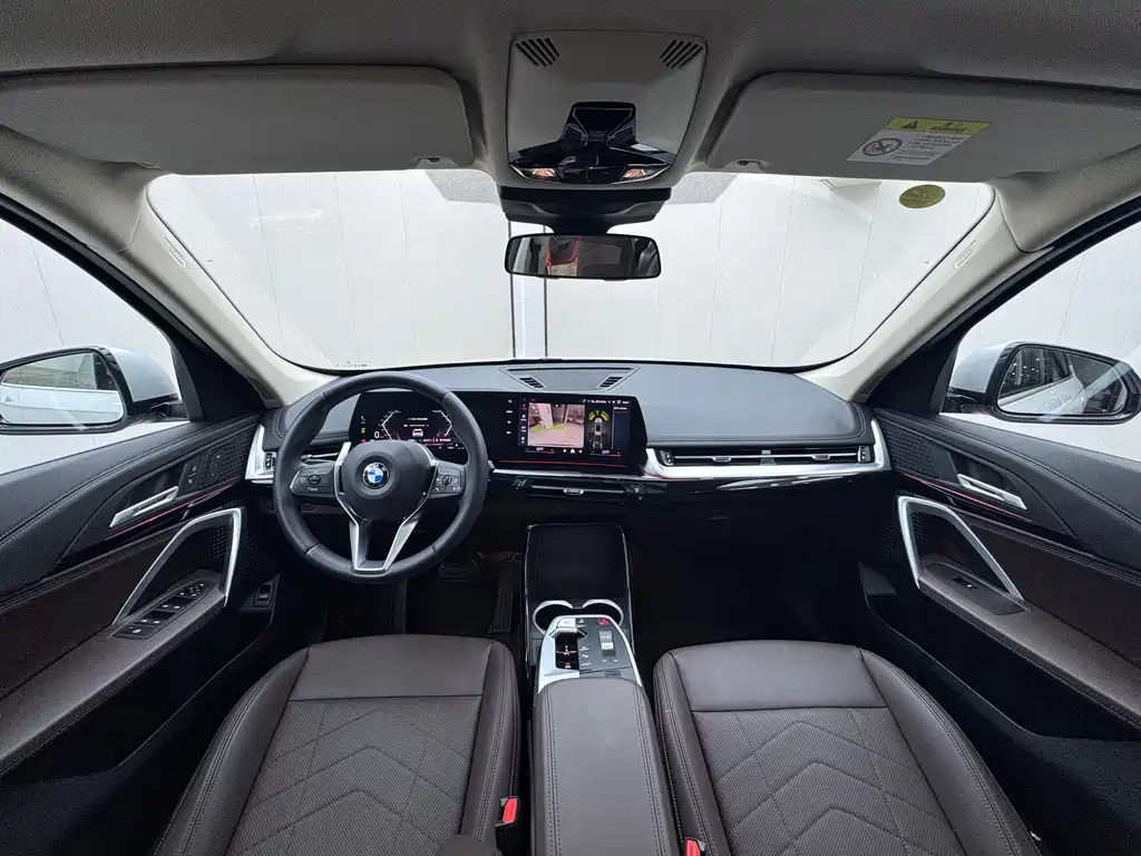 BMW X1 - фото 18