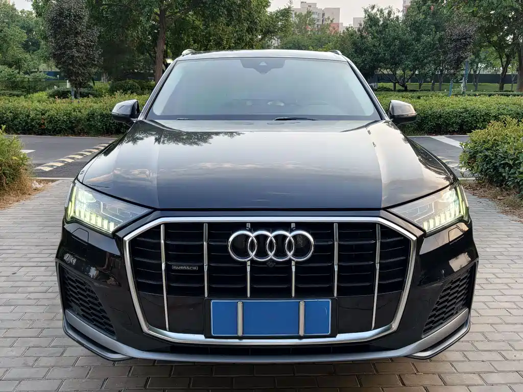 Audi Q7 2021 55 TFSI quattro S line Sport