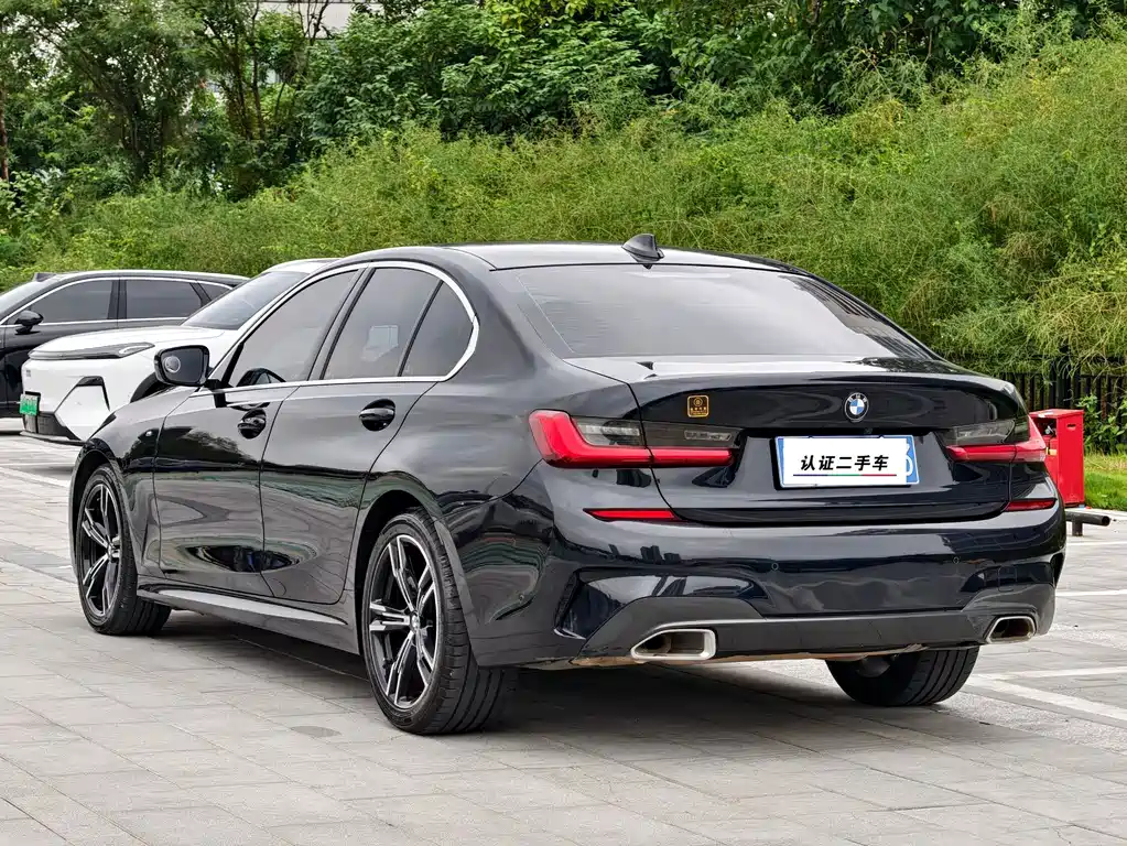 BMW 3 Series — миниатюра 4