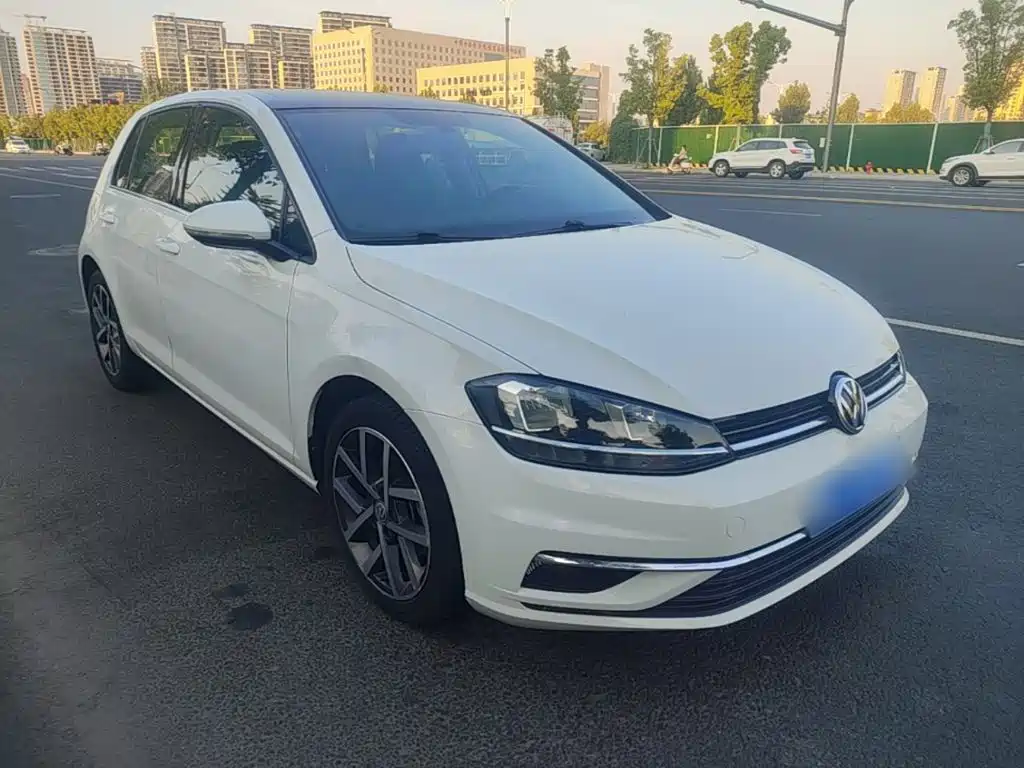 Volkswagen Golf — миниатюра 4