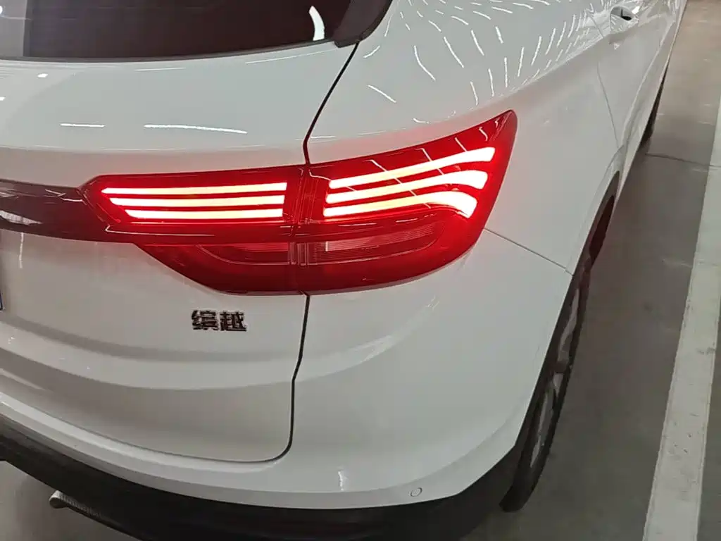 Geely Binyue — миниатюра 8