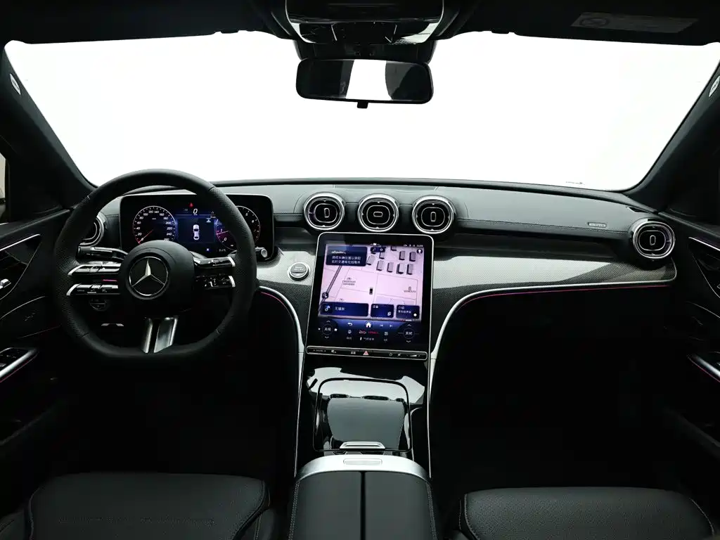 Mercedes-Benz C-Class — миниатюра 14