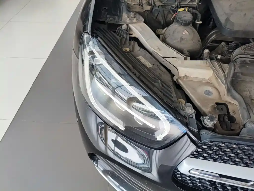 Mercedes-Benz GLC — миниатюра 13