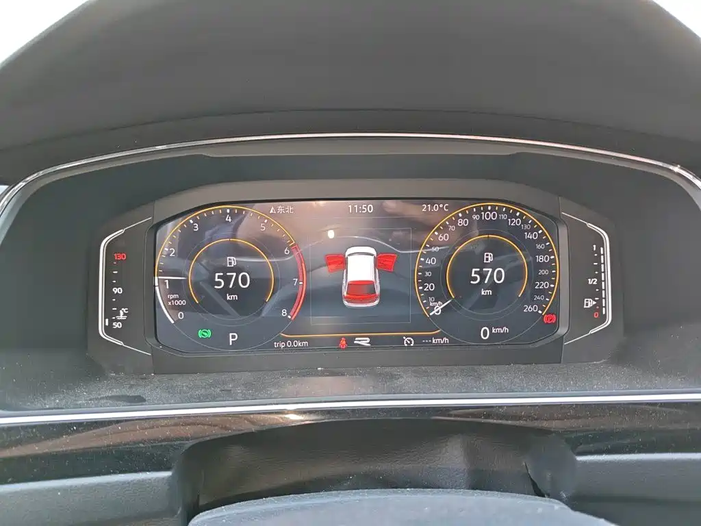Volkswagen Tiguan L — миниатюра 12