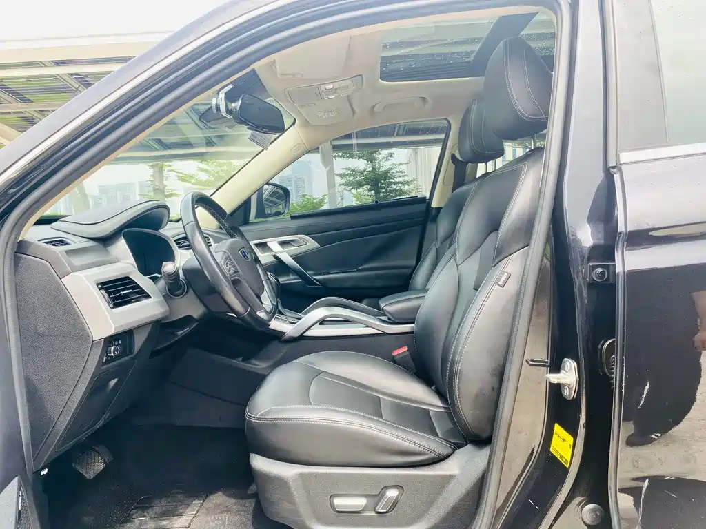 Geely Boyue — миниатюра 10