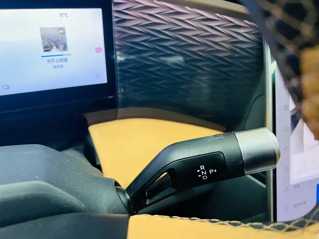 GEELY GALAXY GALAXY L7