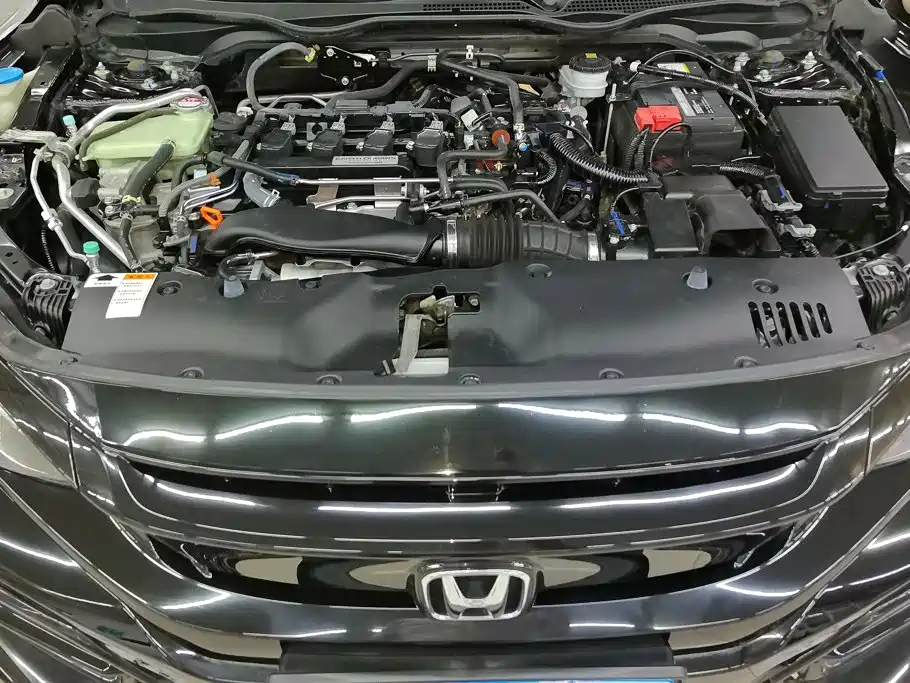 Honda Civic — миниатюра 10
