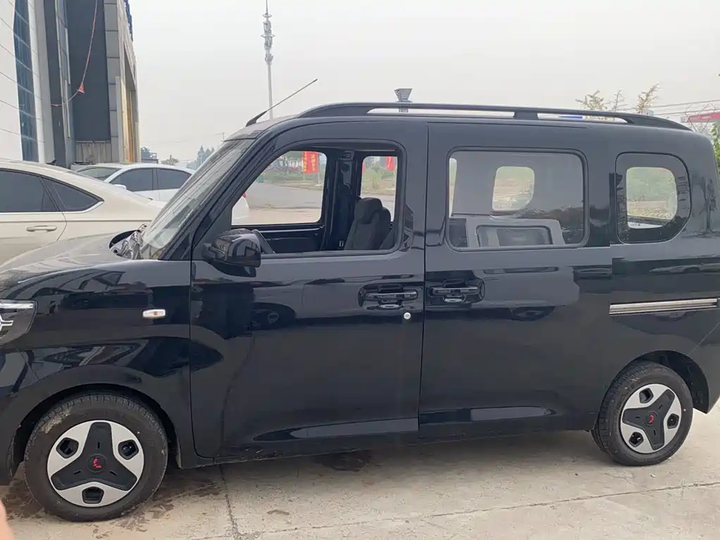 Wuling Zhiguang EV — миниатюра 6