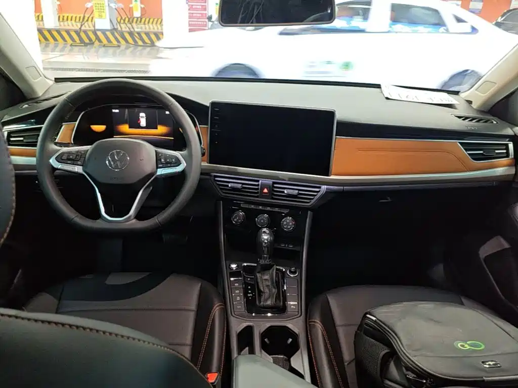 Volkswagen Bora — миниатюра 10